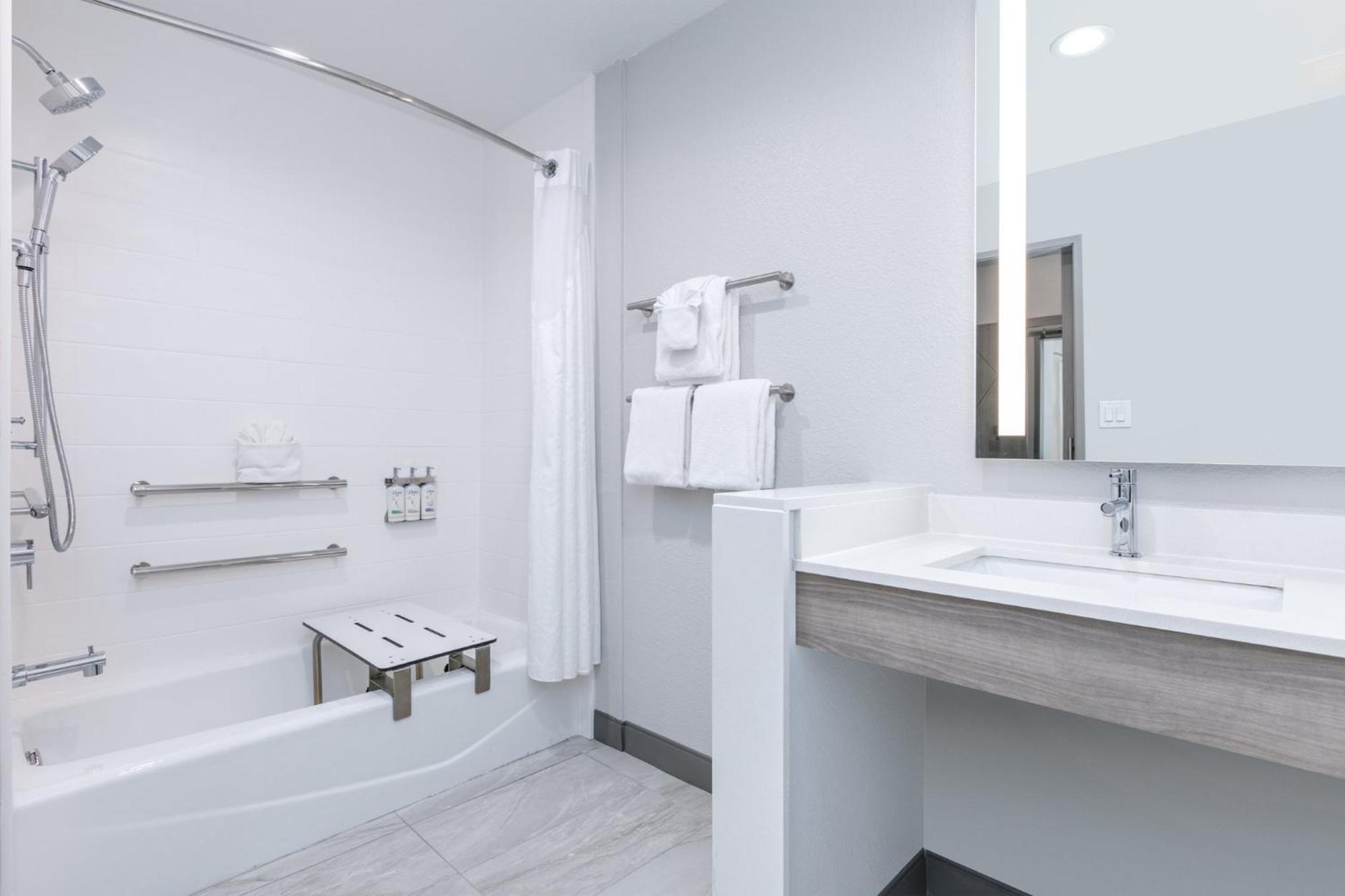 Holiday Inn Express & Suites Dallas Plano North By Ihg المظهر الخارجي الصورة